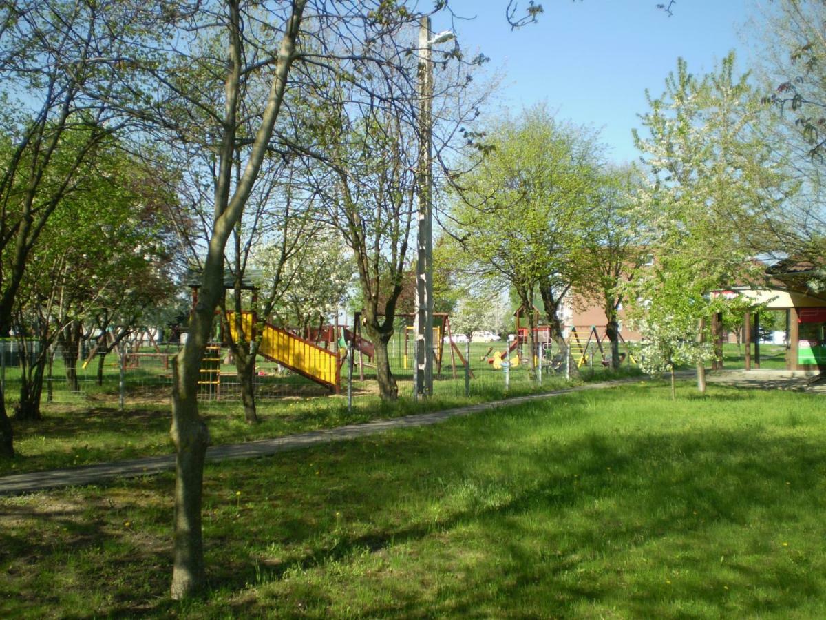 Apartamento St. Benedek Apartmanlakás Mezőkövesd Exterior foto